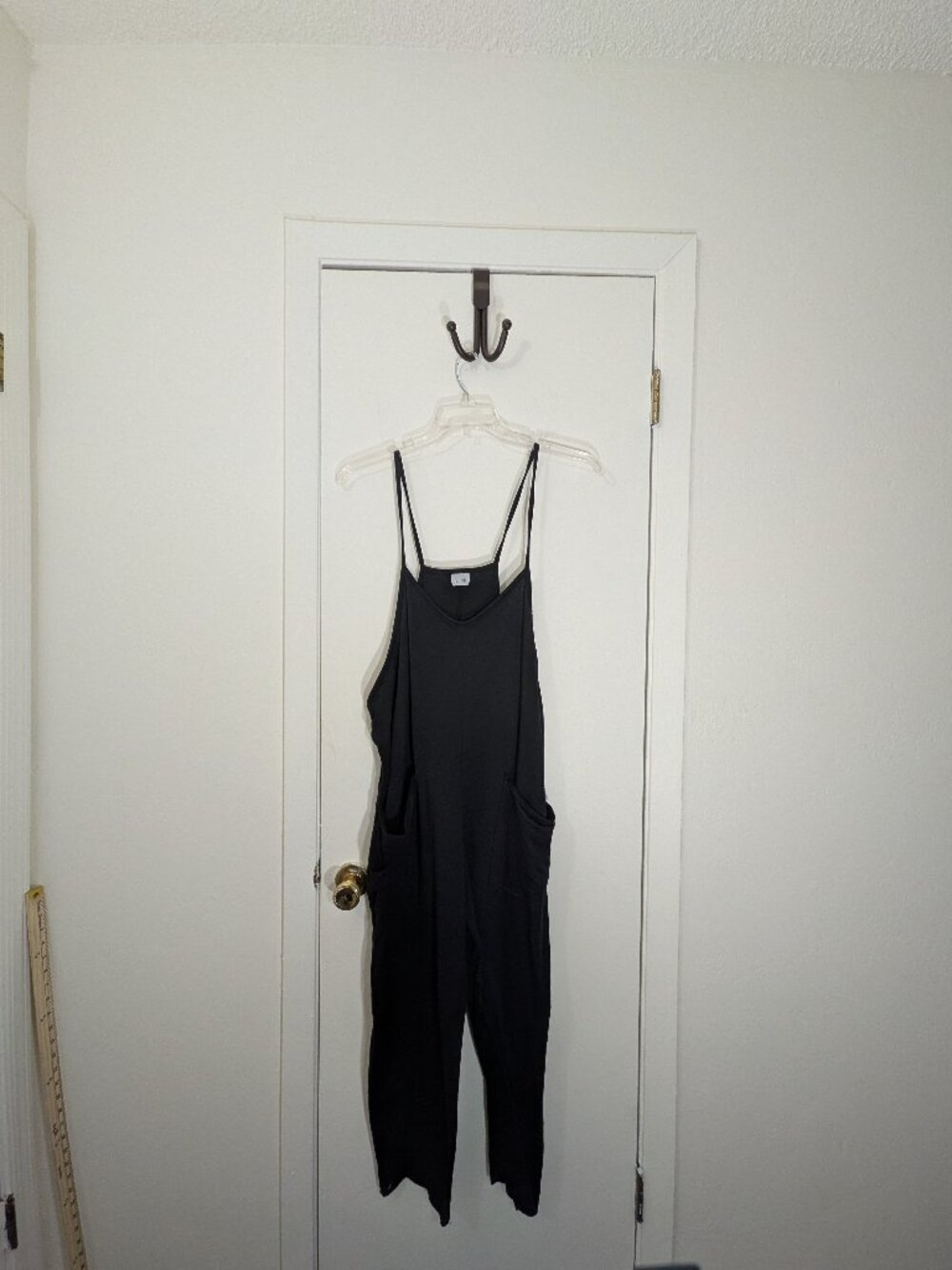 Elloh Womens Black Sleeveless Spaghetti Strap Patch Pocket Jumpsuit Relaxed Fit